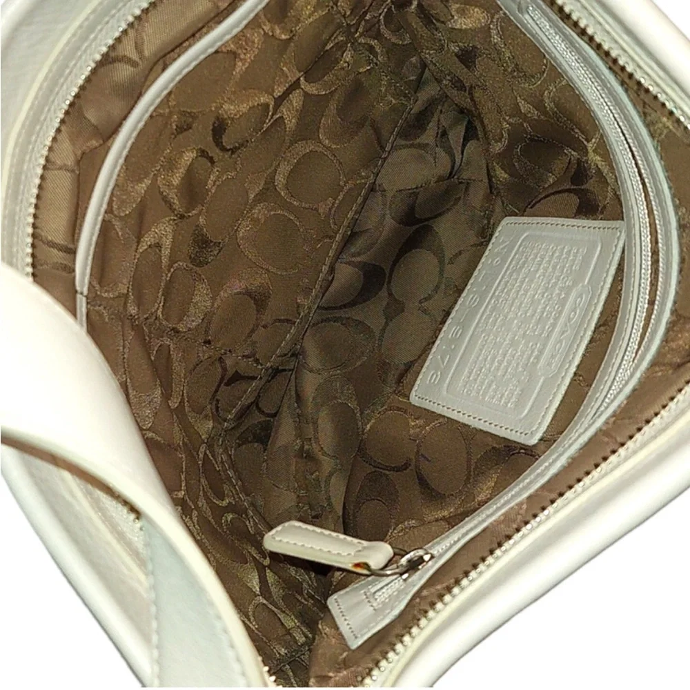 Coach Rugby Legacy Color Block Handbag Vintage Cream & Luggage Color Stripes - Picture 8 of 16